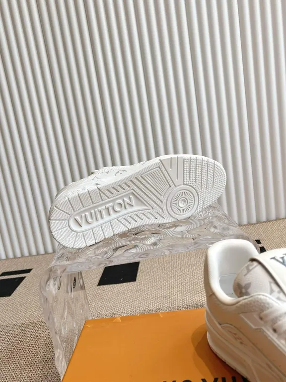 Louis Vuitton Shoe 